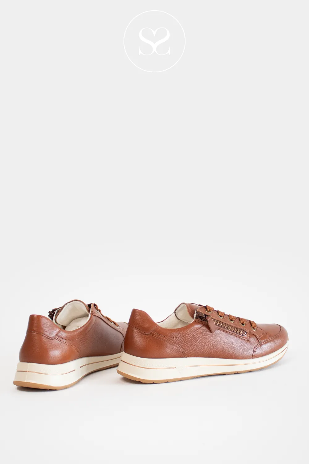 ARA 12-24801 TAN LEATHER WEDGE TRAINERS