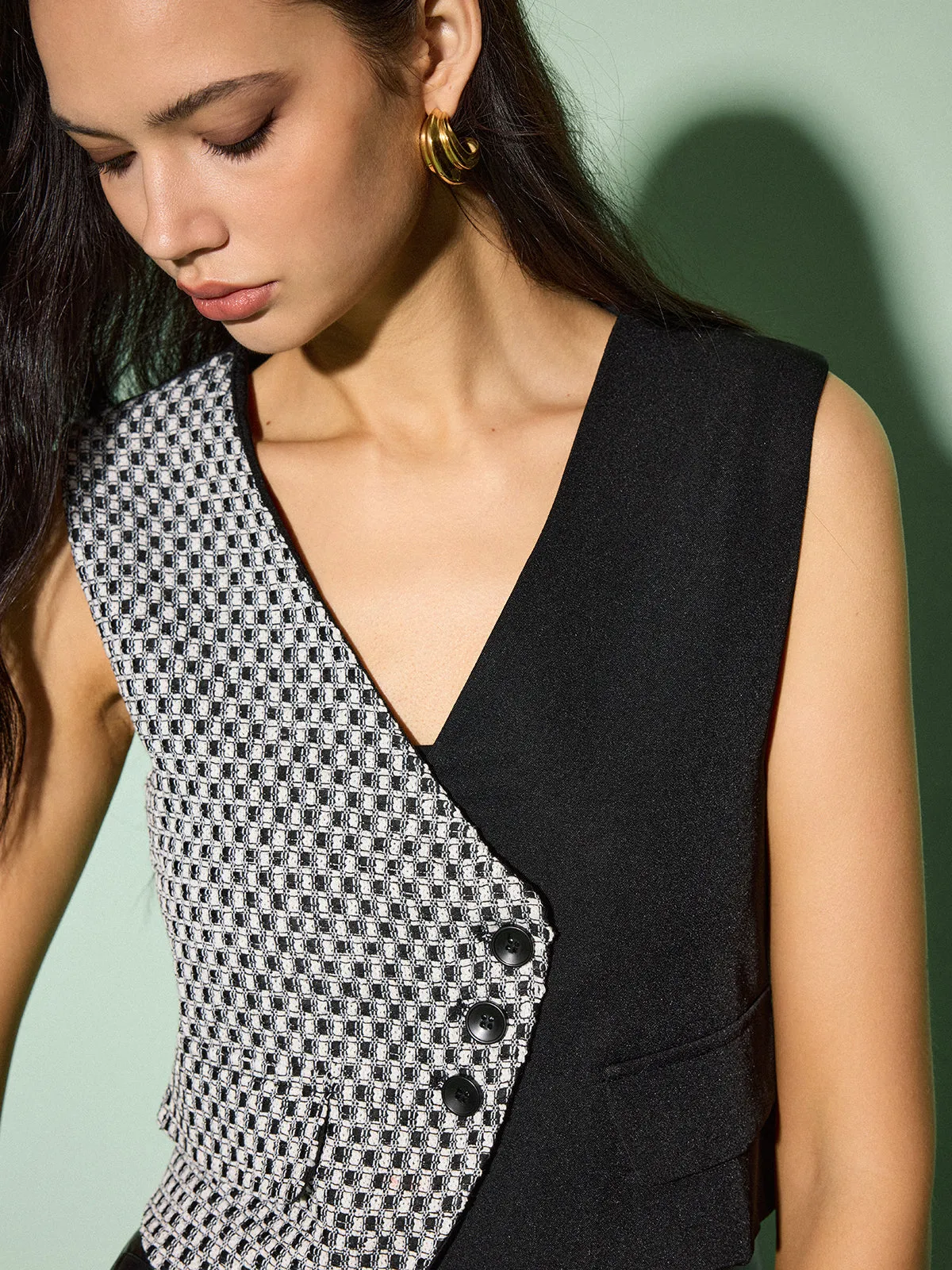 Color Block Criss Cross Button Vest