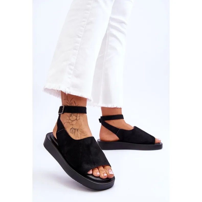 Comfortable Women's Sandals On The Black Rubie Platform