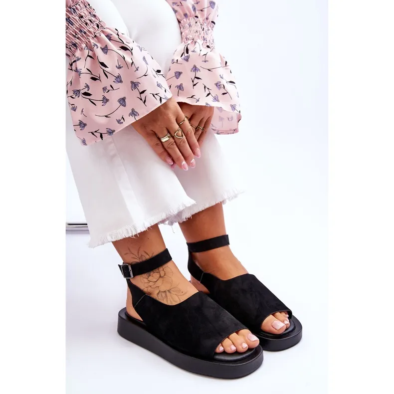 Comfortable Women's Sandals On The Black Rubie Platform