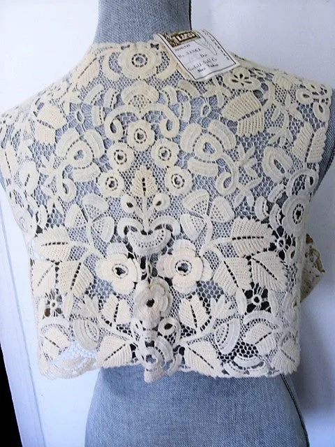 GORGEOUS Rare 20s-30s Lace Bolero, Jacket or Vest Irish Crochet Like Lace Flowers Gatsby Flapper Downton Abbey Bridal Vintage Cl