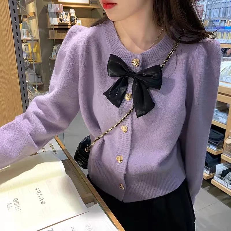 Japanese sweet bow knitted cardigan for women 2023 new spring and autumn style, age-reducing, small fragrance style sweater jack