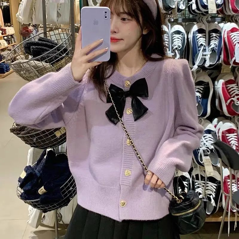 Japanese sweet bow knitted cardigan for women 2023 new spring and autumn style, age-reducing, small fragrance style sweater jack