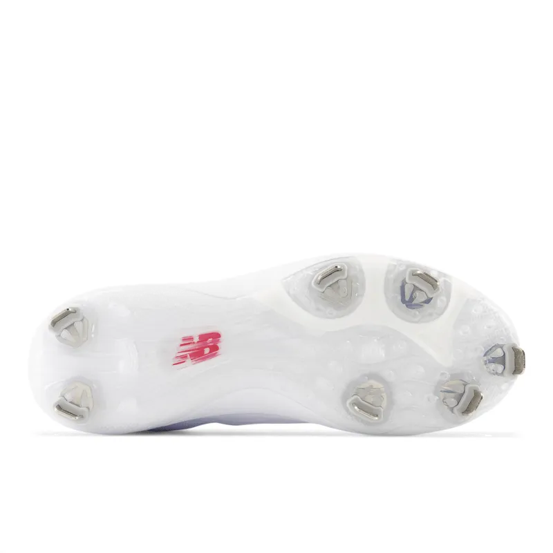 New Balance Women's FuelCell FUSE V4 Metal Softball Cleat - SMFUSEW4 (Wide)