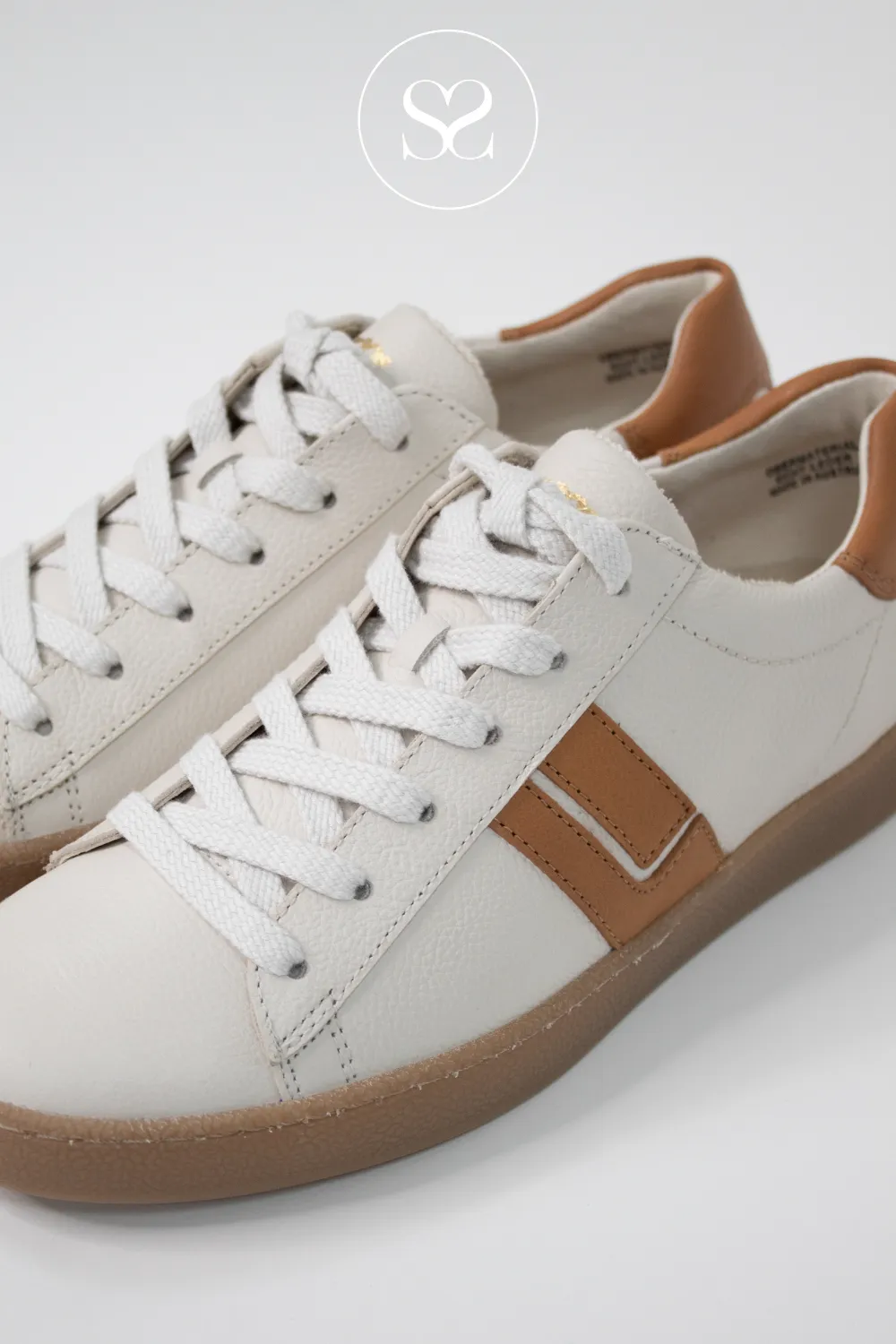 PAUL GREEN 5464 CREAM/TAN LEATHER LOW PROFILE TRAINERS