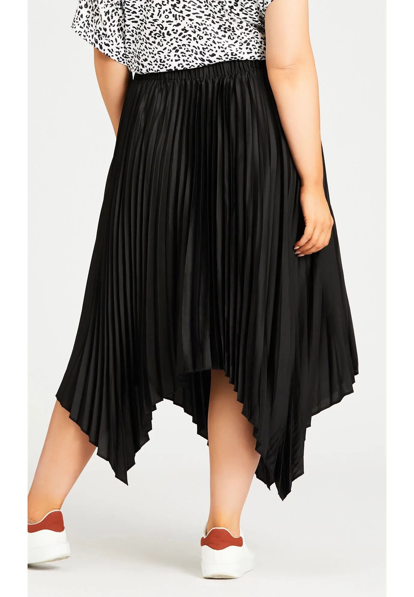 Pleated Plain Skirt