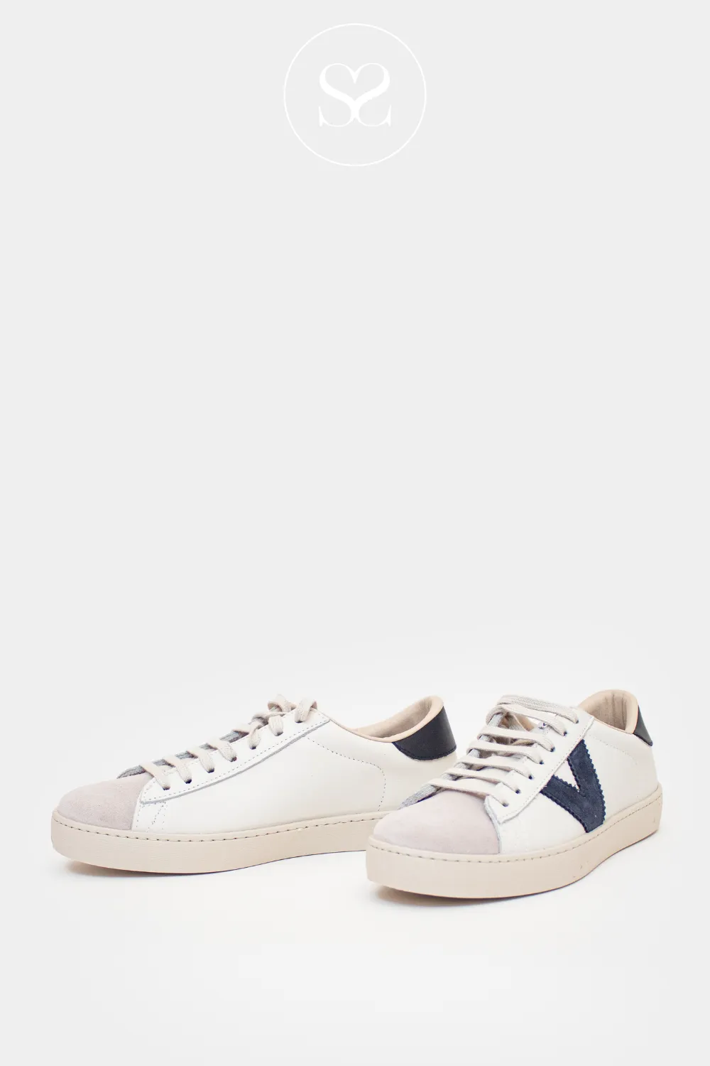 VICTORIA 1-126142 WHITE/NAVY TRAINERS